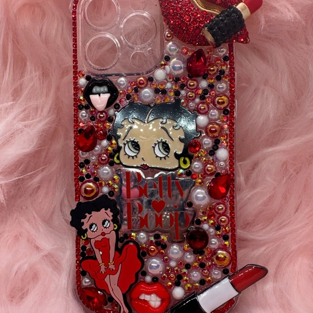 Betty Boop Red junk phone case